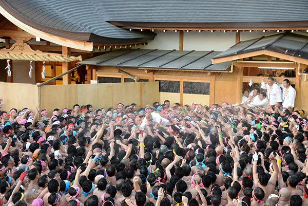 国府宮はだか祭